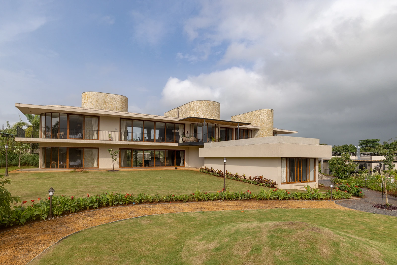 Halfway Retreat — Atelier Landschaft