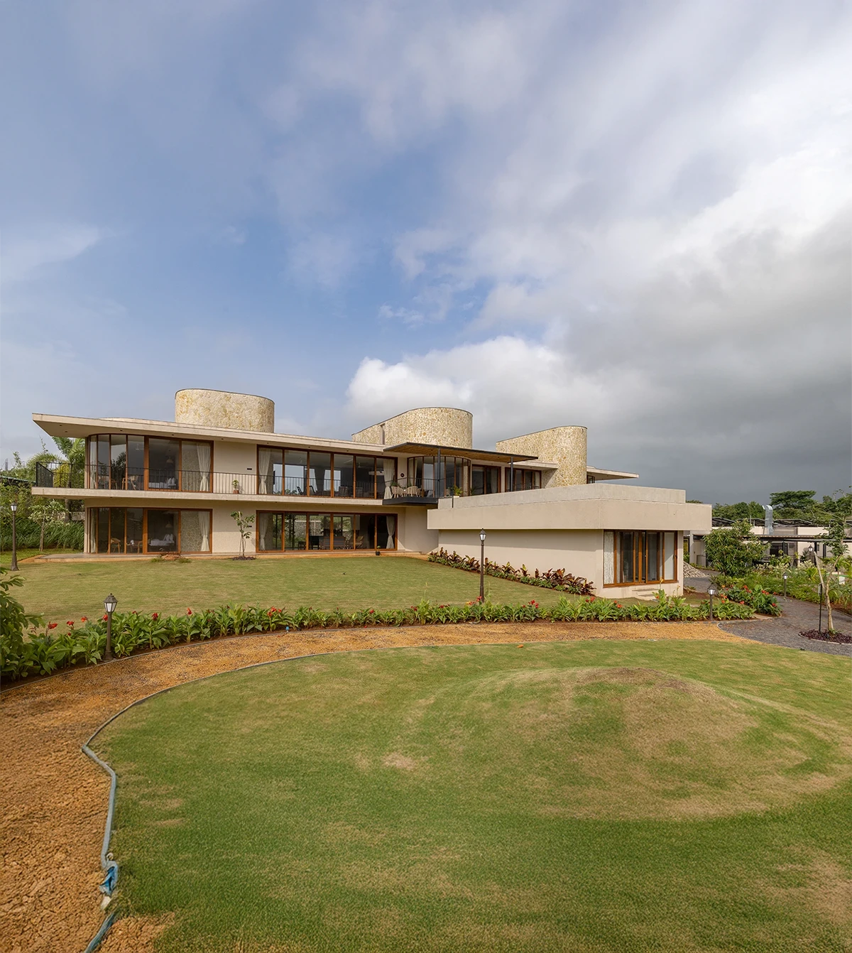 Halfway Retreat — Atelier Landschaft