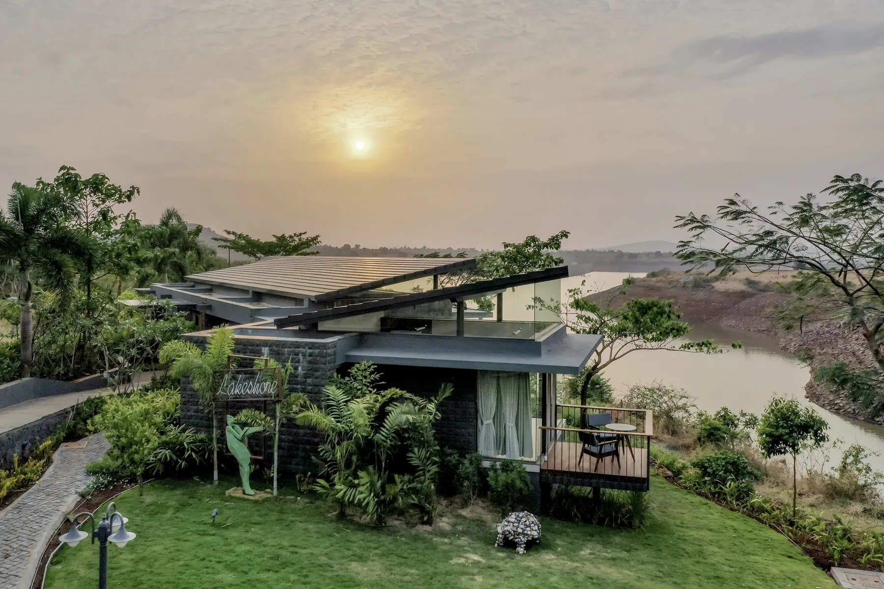 Lakeshore — Atelier Landschaft