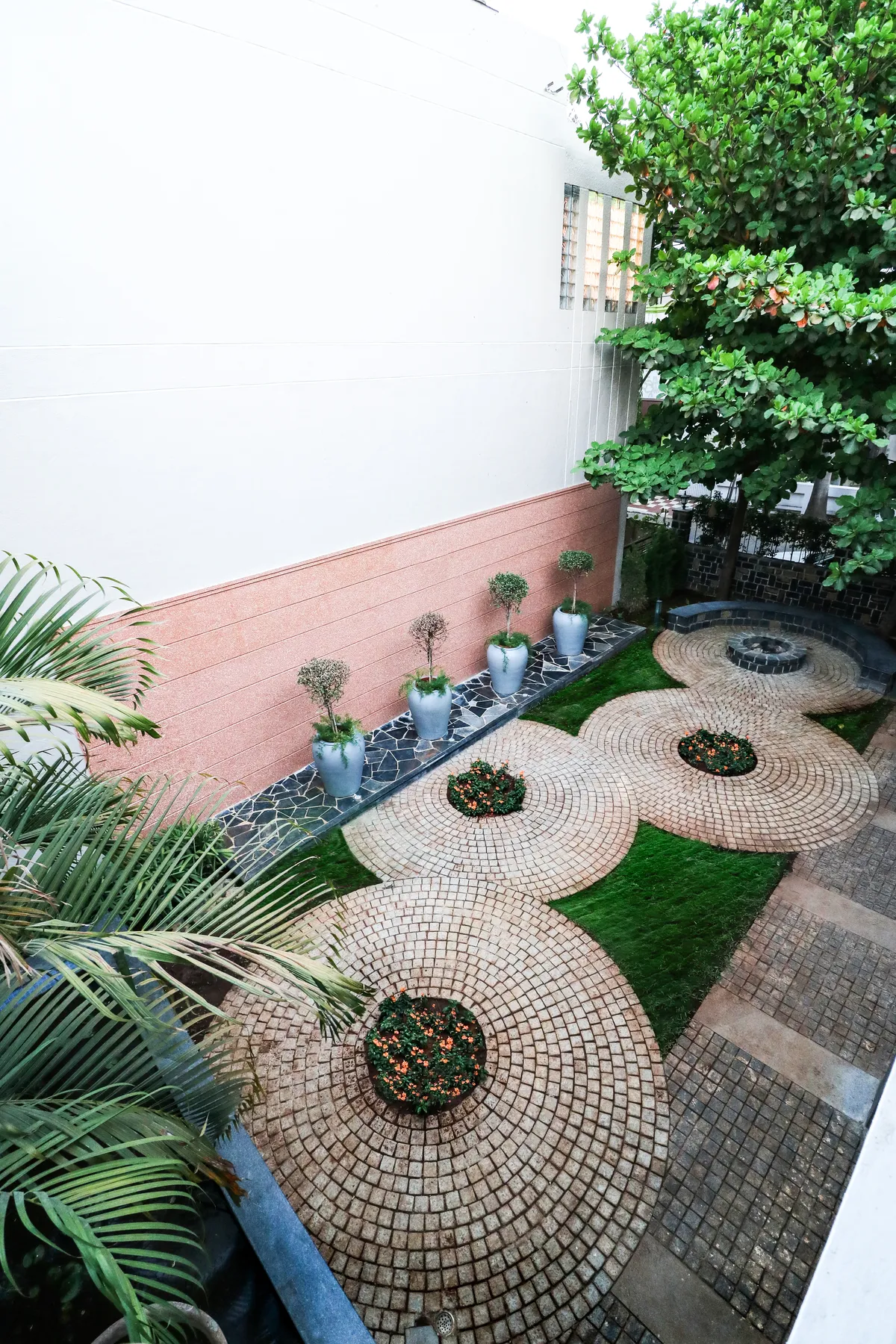 Ronak Anand Terrace &mdash; Atelier Landschaft